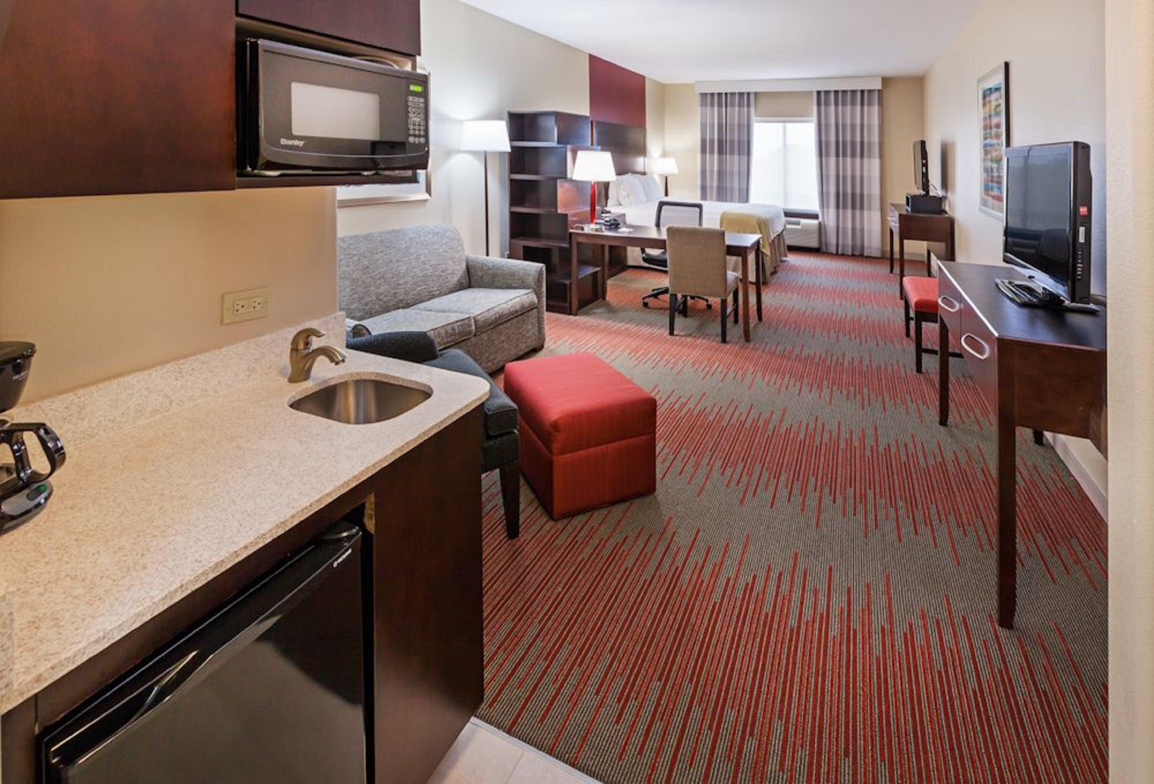 Holiday Inn Express Hotel And Suites Duncan By Ihg Exterior photo
